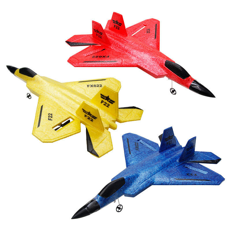 FX622 RC Aereo a controllo remoto Aeromobile F22 Modello giocattolo Piccolo aliante a schiuma con luci Fighter per l'aggiornamento di frequenza 2,4 GHz